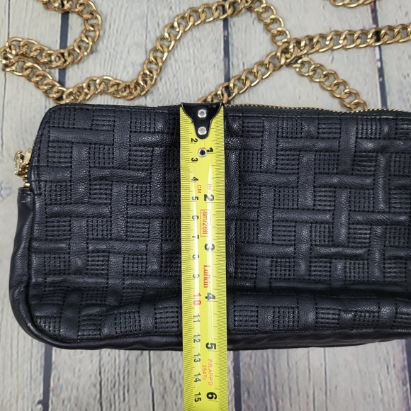 BIG BUDDHA | faux leather woven stitch design convertible gold chain strap purse - Picture 8 of 14